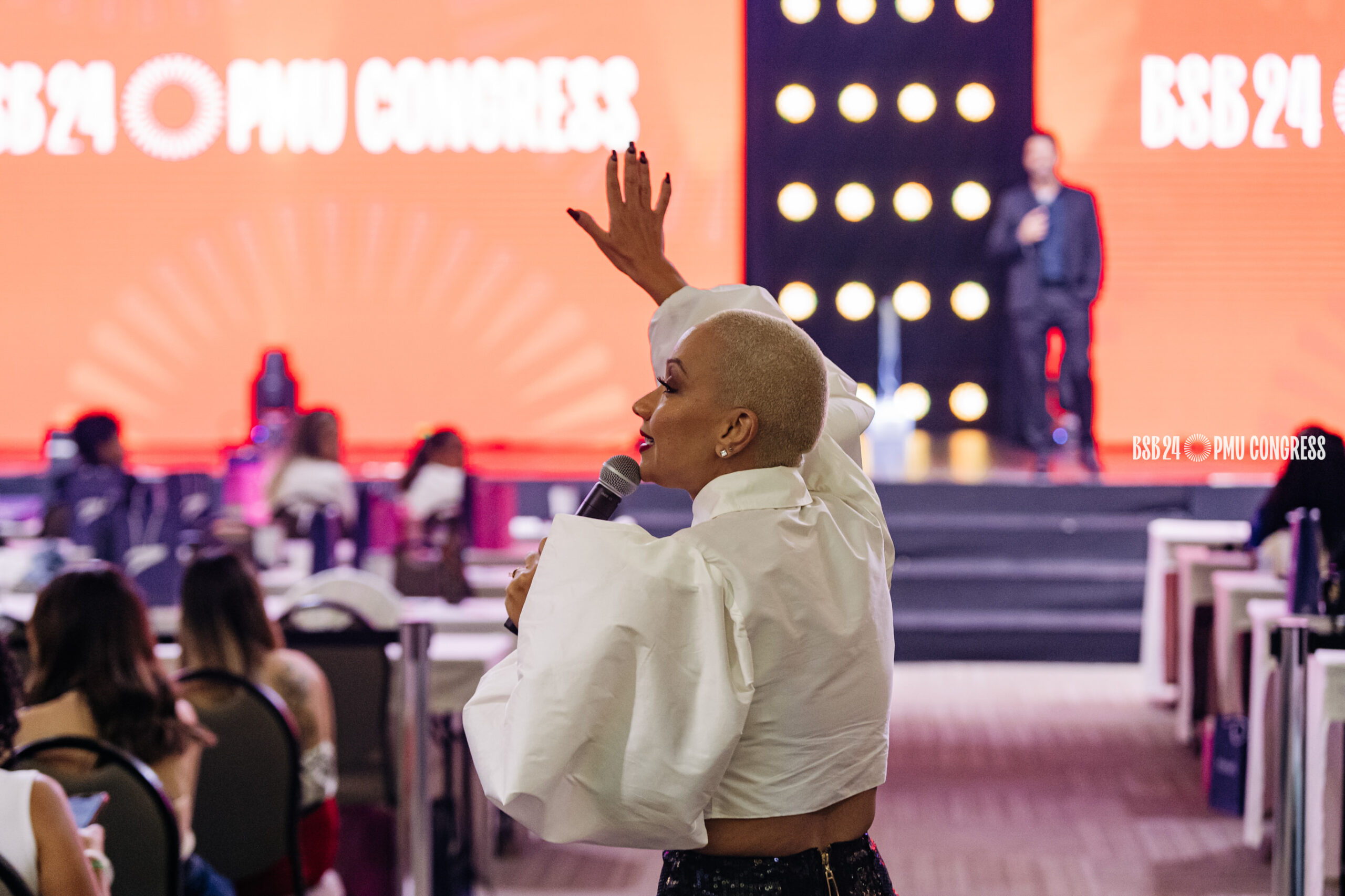 Cópia de 53582767420_9a76ed39c4_o